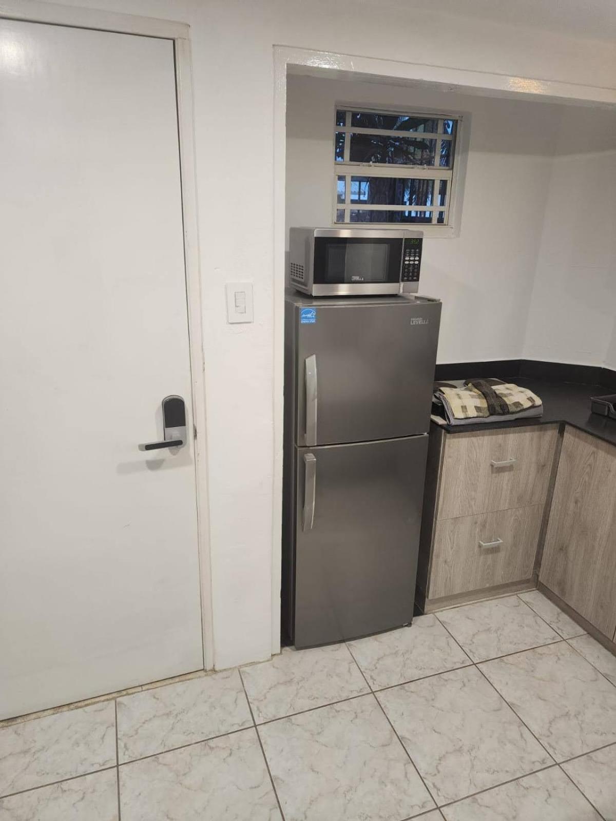 A1 Apartments Aruba Ораниестад Екстериор снимка